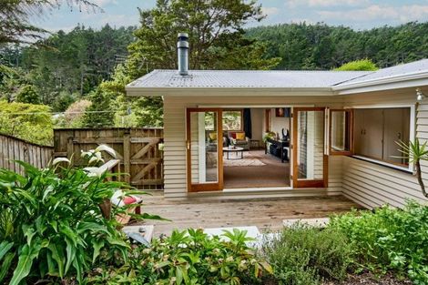 Photo of property in 24 Elmslie Road, Pinehaven, Upper Hutt, 5019
