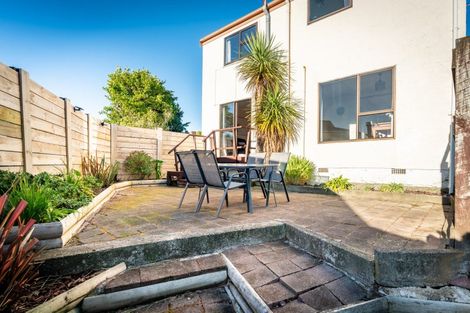 Photo of property in 1 Atwood Grove, Churton Park, Wellington, 6037