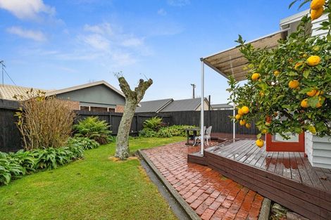 Photo of property in 66 Galloway Street, Hamilton East, Hamilton, 3216