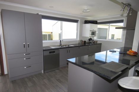 Photo of property in 51 Brougham Street, Westport, 7825