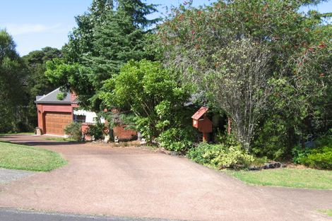 Photo of property in 6 Highwood Grove, Torbay, Auckland, 0630