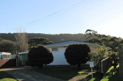 Photo of property in 81 Karamu Crescent, Wainuiomata, Lower Hutt, 5014