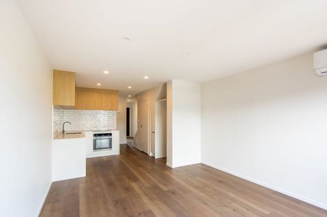 Photo of property in 7/4 Limestone Drive, Hobsonville, Auckland, 0616