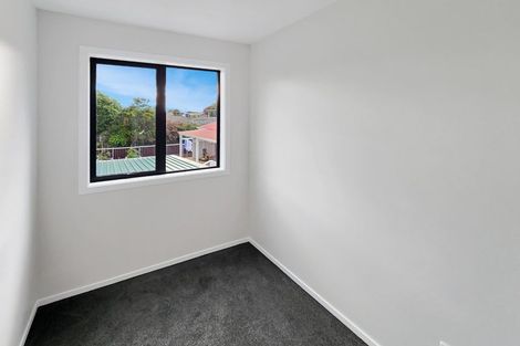 Photo of property in 5 Bathurst Street, Silverstream, Upper Hutt, 5019