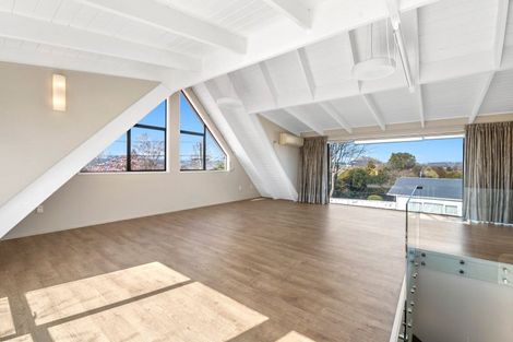 Photo of property in 87 Grand Vue Road, Kawaha Point, Rotorua, 3010