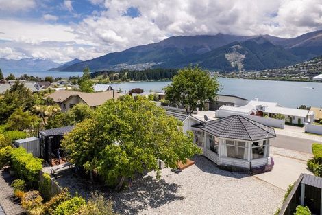 Photo of property in 25 Oregon Drive, Kelvin Heights, Queenstown, 9300