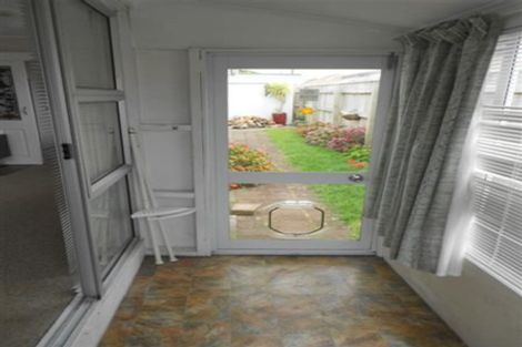 Photo of property in 311 Carrington Street, Vogeltown, New Plymouth, 4310
