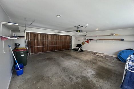Photo of property in 17a Beach Road, Manly, Whangaparaoa, 0930