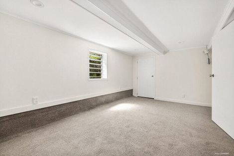 Photo of property in 13 Thomas Road, Mangere, Auckland, 2022