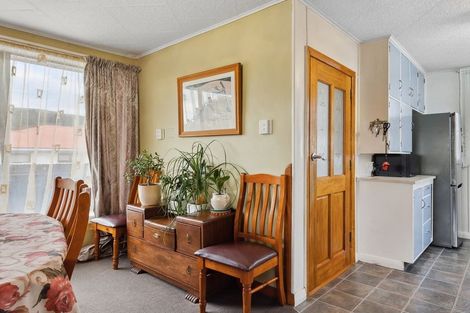 Photo of property in 100 Ashmore Street, Halfway Bush, Dunedin, 9010