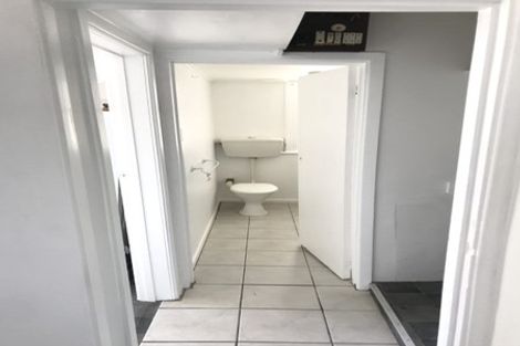 Photo of property in 14 Bidwill Street, Mount Cook, Wellington, 6021