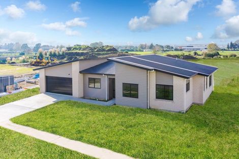Photo of property in 2 Pukaki Road, Mangere, Auckland, 2022