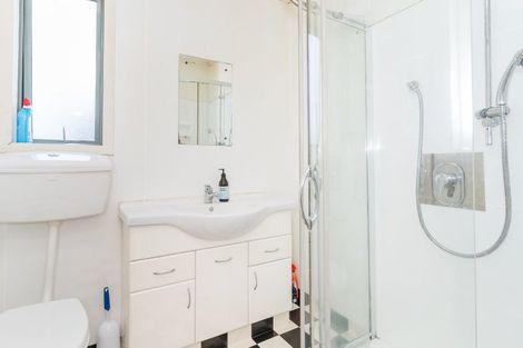 Photo of property in 20 Ajax Street, Milton, 9220