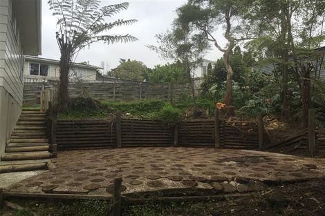 Photo of property in 4 Stallard Place, Glen Eden, Auckland, 0602