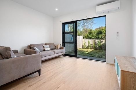 Photo of property in 20 Rauemi Way, Te Atatu South, Auckland, 0610