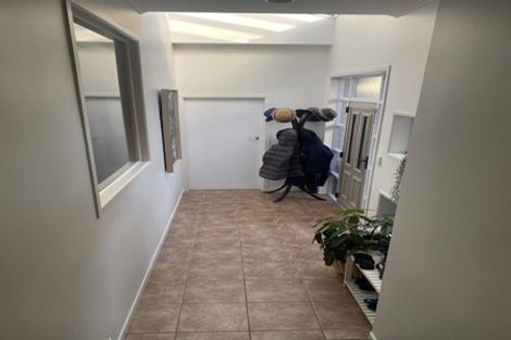 Photo of property in 243 Mangorei Road, Merrilands, New Plymouth, 4312