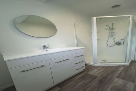 Photo of property in 50 Pahiatua Street, Hokowhitu, Palmerston North, 4410