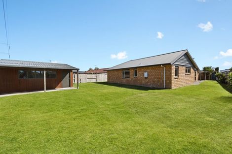 Photo of property in 45 Stoneleigh Drive, Chartwell, Hamilton, 3210