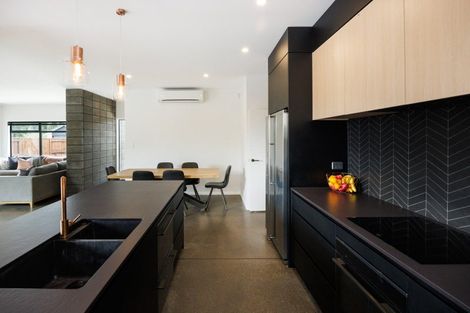 Photo of property in 35 Freedom Drive, Kelvin Grove, Palmerston North, 4414