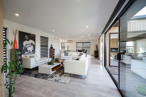 Photo of property in 18 Kaniera Terrace, Cambridge, 3434