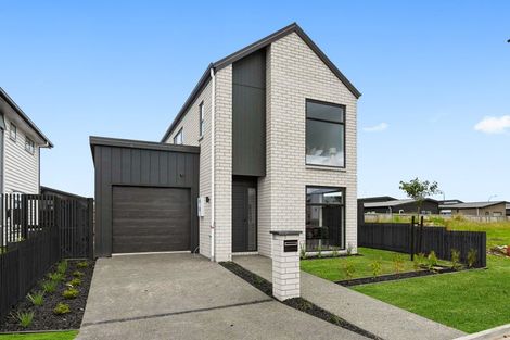Photo of property in 5 Ogilvie Avenue, Chartwell, 3210