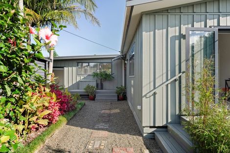 Photo of property in 13 Harbour View Road, Point Wells, Warkworth, 0986
