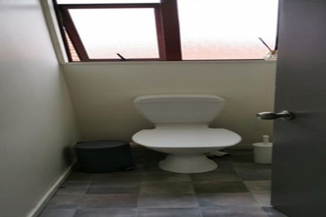 Photo of property in 15a Paeroa Street, Riccarton, Christchurch, 8041