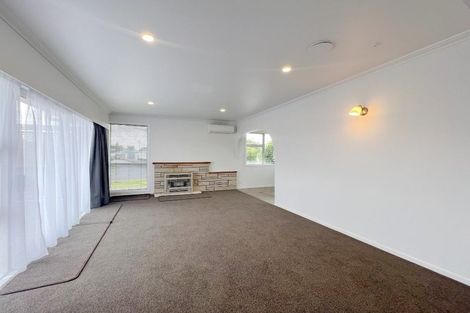 Photo of property in 12 Pryce Place, Silverdale, Hamilton, 3216