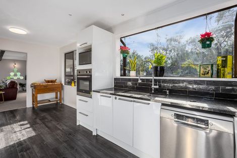 Photo of property in 14 Staysail Place, Whitby, Porirua, 5024