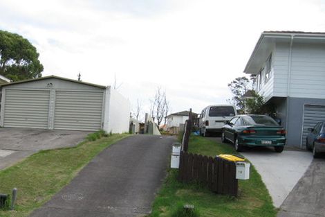 Photo of property in 23 Backhurst Grove, Massey, Auckland, 0614