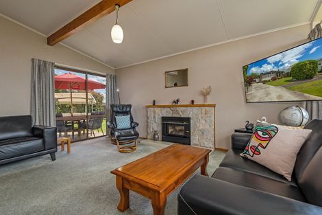 Photo of property in 7 Panako Place, Awapuni, Palmerston North, 4412