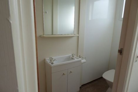 Photo of property in 8/98 Pharazyn Street, Melling, Lower Hutt, 5010