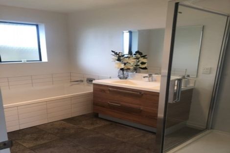 Photo of property in 42 Robert Coup Road, Kaiapoi, 7630