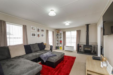 Photo of property in 8 Kaimanawa Street, Kelvin Grove, Palmerston North, 4414