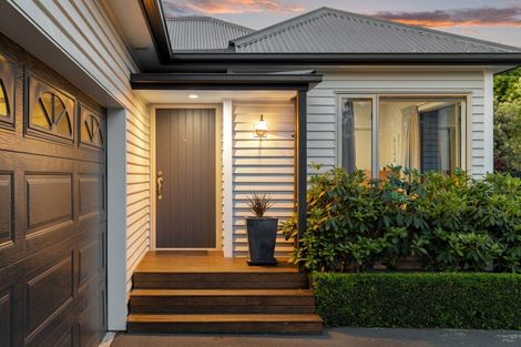 Photo of property in 40 Pitcairn Crescent, Bryndwr, Christchurch, 8053
