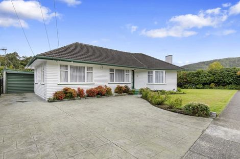 Photo of property in 50 Thomas Street, Stokes Valley, Lower Hutt, 5019