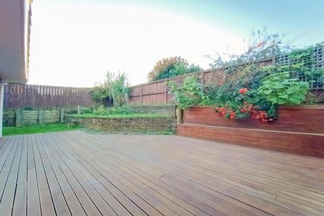 Photo of property in 9 Cornelian Crescent, Half Moon Bay, Auckland, 2012