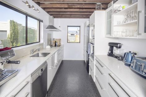 Photo of property in 59 Young Street, Saint Kilda, Dunedin, 9012