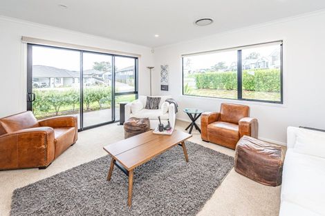 Photo of property in 36 Tirimoana Place, Otamatea, Whanganui, 4501