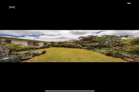 Photo of property in 100 Churton Drive, Churton Park, Wellington, 6037