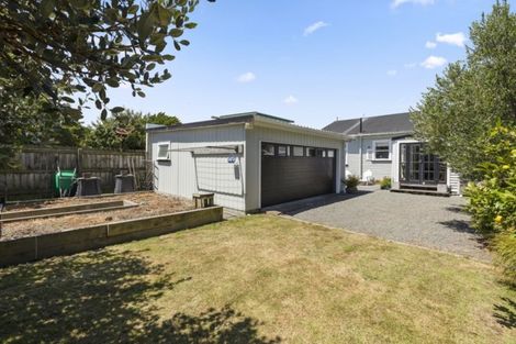 Photo of property in 23 Ava Street, Petone, Lower Hutt, 5012