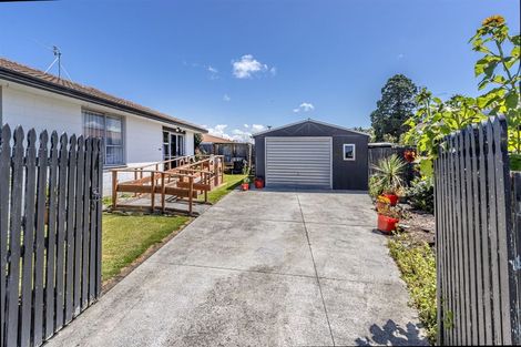 Photo of property in 47 Chipping Lane, Redwood, Christchurch, 8051
