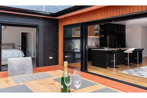 Photo of property in 14 Kaimai Avenue, Massey, Auckland, 0614