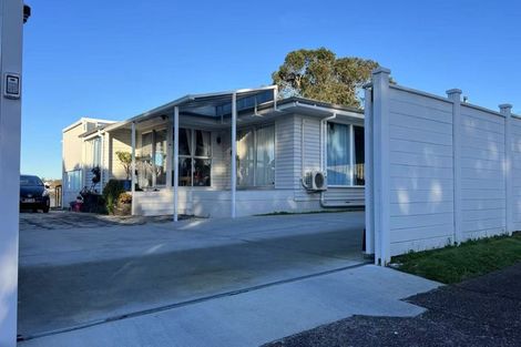 Photo of property in 26 Waimana Avenue, Northcote Point, Auckland, 0627