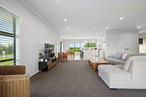 Photo of property in 99 Peake Road, Cambridge, 3493