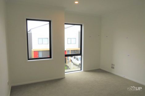 Photo of property in 16 Nugget Avenue, Hobsonville, Auckland, 0616