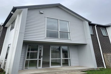 Photo of property in 3/51 Wharf Road, Te Atatu Peninsula, Auckland, 0610