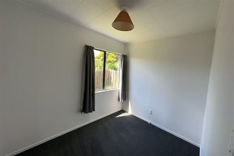 Photo of property in 1/107 Santiago Crescent, Unsworth Heights, Auckland, 0632
