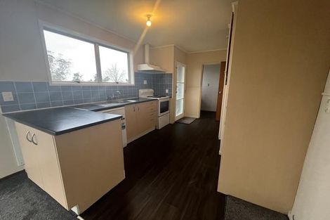 Photo of property in 4 Kilcar Place, Massey, Auckland, 0614