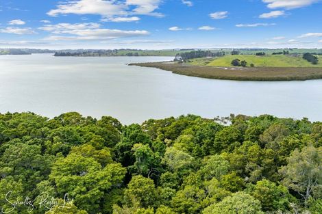Photo of property in 186 Metcalfe Road, Matakohe, 0593